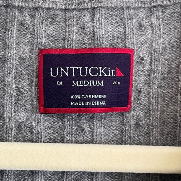 UNTUCKit Gray Cashmere Cable Knit 1/4 Button Pullover Sweater La Frenz medium M - Picture 4 of 12